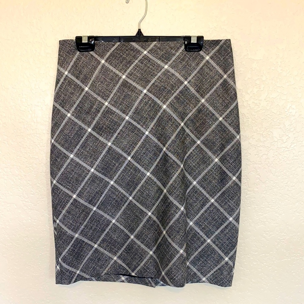 White House Black Market Gray Pencil Skirt Size 8